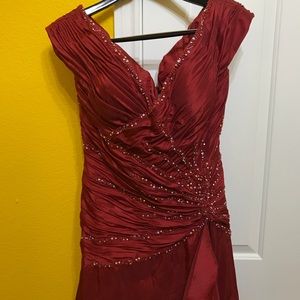 Jovani long wine red evening gown size 16